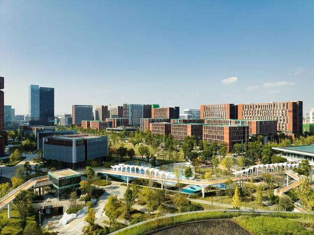 领跑全国！成都高新区凭硬实力位列生物医药园区第一方阵(图2)