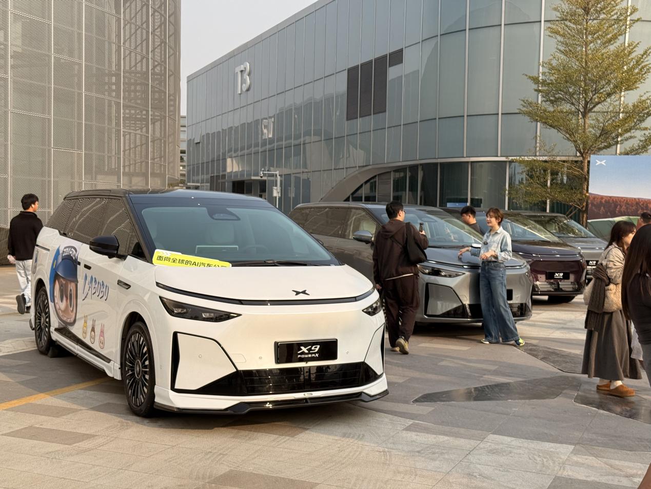 90后占比近六成!小鹏X9用数据说话这届年轻人为啥都抢着买MPV?(图1)