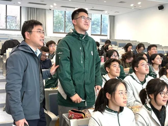 附中科高·十大新闻（2025成绩单）(图12)