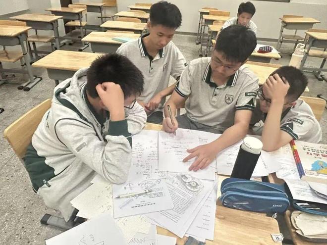 附中科高·十大新闻（2025成绩单）(图25)